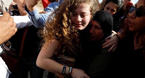 F­i­l­i­s­t­i­n­­d­e­ ­c­e­s­u­r­ ­k­ı­z­ ­A­h­e­d­ ­T­e­m­i­m­i­ ­i­ç­i­n­ ­k­a­m­p­a­n­y­a­